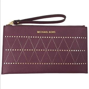 Michael Kors Jet Set Travel Clutch Wristlet Plum